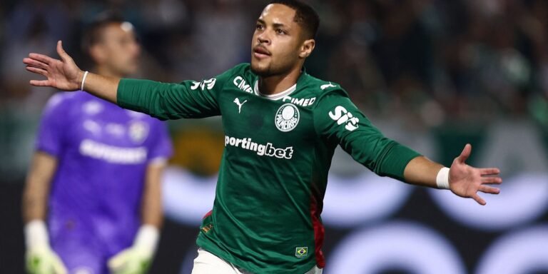 Palmeiras Supera Fluminense em Duelo Eletrizante e Consolida Liderança no Brasileirão