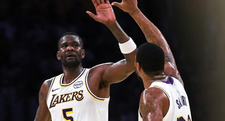 Deandre Ayton Aprofunda Crise nos Lakers com Queixas e Desempenho Inconsistente