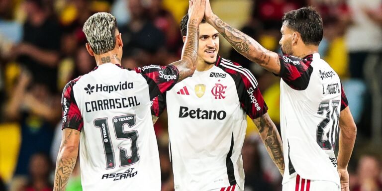Flamengo Imponente Esmaga Madureira por 8 a 0 e Garante Vaga na Final do Carioca Contra o Fluminense