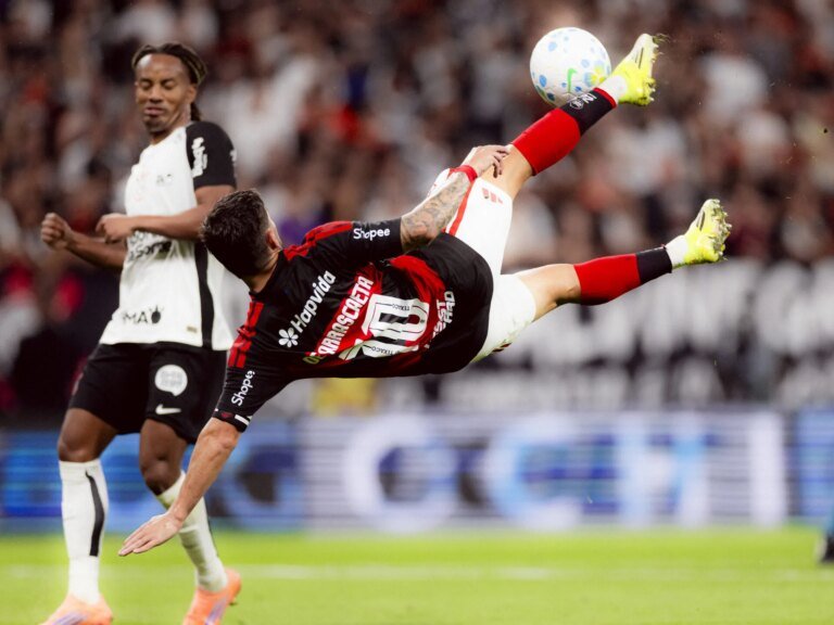 Corinthians e Flamengo: Empate Tenso e Arbitragem no Centro do Debate pelo Brasileirão