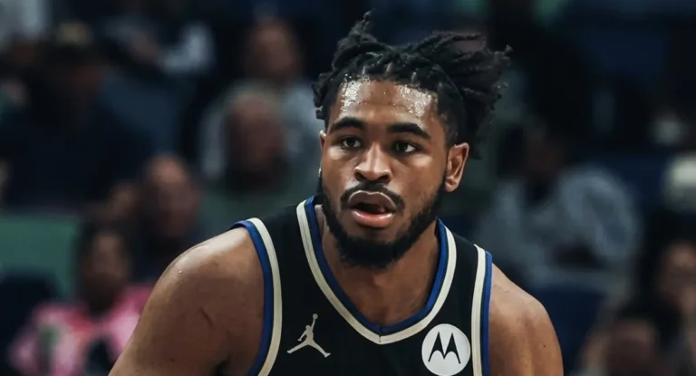 NBA: Milwaukee Bucks Choca ao Dispensar Cam Thomas Após Breve Passagem e Elogios