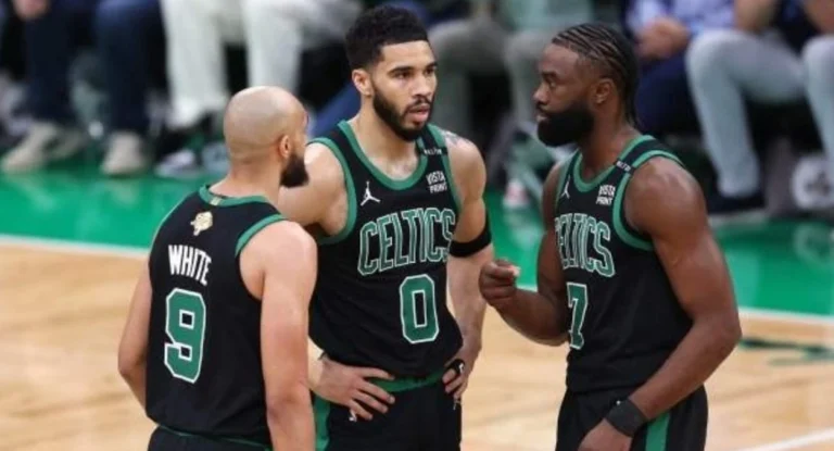 Controvérsia na NBA: Expulsão de Jaylen Brown Revolta Boston Celtics e Acende Debate sobre Arbitragem