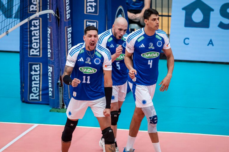 Clássico Mineiro Agita a Superliga: Sada Cruzeiro e Praia Clube se Enfrentam em Duelo Crucial