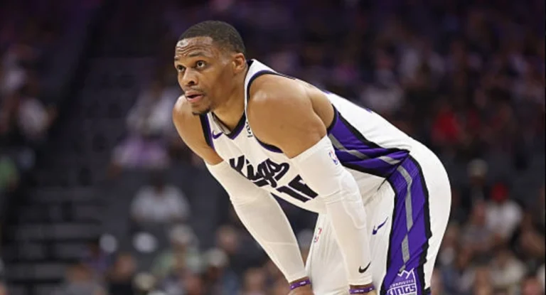 Russell Westbrook Redefine Longevidade na NBA com Triplo-Duplo Histórico e Recorde de Idade