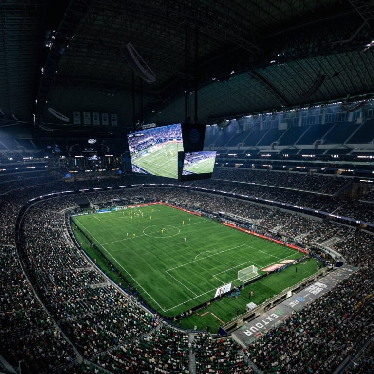 Copa do Mundo 2026: A Revolução da Infraestrutura e os Gigantes Esportivos em Três Nações