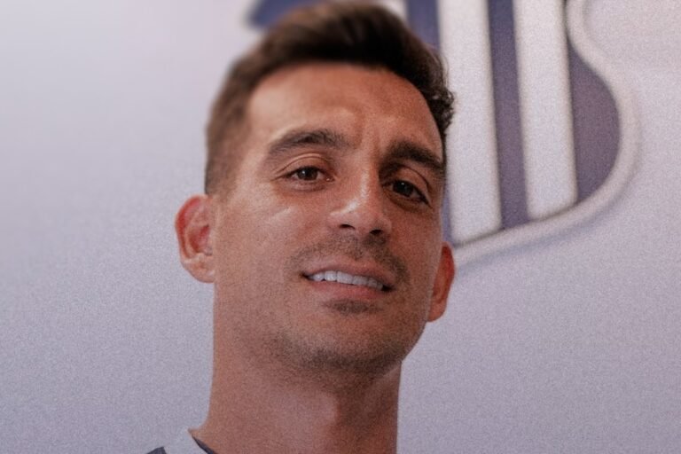 Franco Cristaldo Encerra Ciclo no Grêmio e Retorna à Argentina para o Talleres