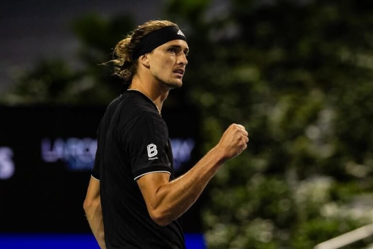 Zverev Exalta Saque Impecável e Consolida Campanha em Miami
