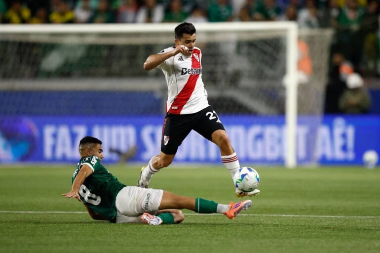 Copa Libertadores 2026: Brasil e Argentina Intensificam Batalha por Supremacia Continental na Fase de Grupos