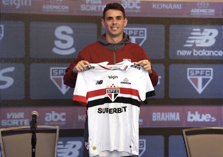 Oscar Emboaba Anuncia Aposentadoria do Futebol Profissional Aos 34 Anos por Questões de Saúde