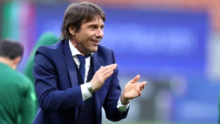 Antonio Conte Emerge como Principal Candidato para Comandar a Seleção Italiana