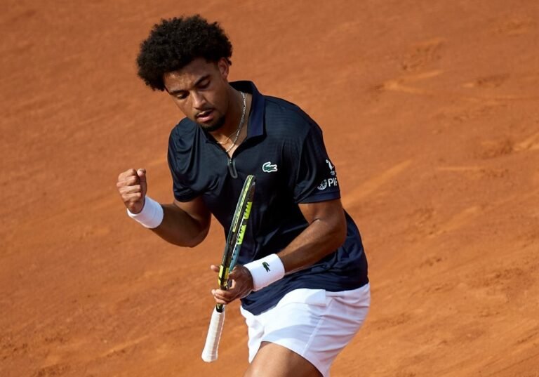 Arthur Fils Supera Rafael Jodar em Virada Épica e Avança à Final do ATP 500 de Barcelona