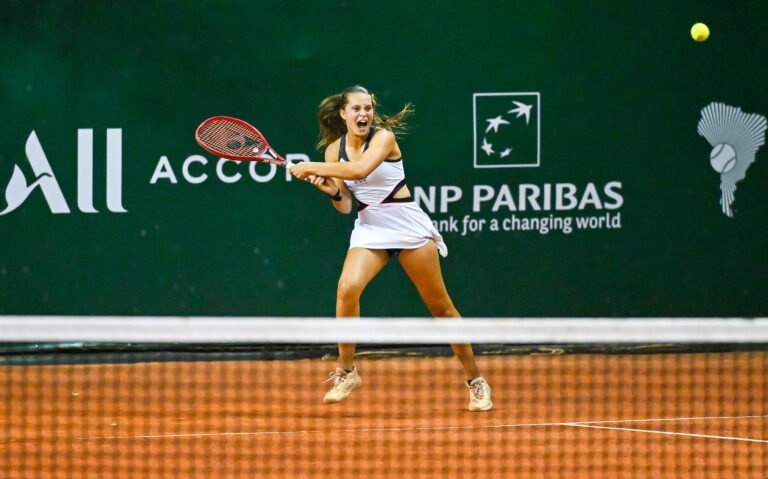 Tênis Juvenil: Cinco Talentos Brasileiros Mantêm Invencibilidade no Roland Garros Junior Series