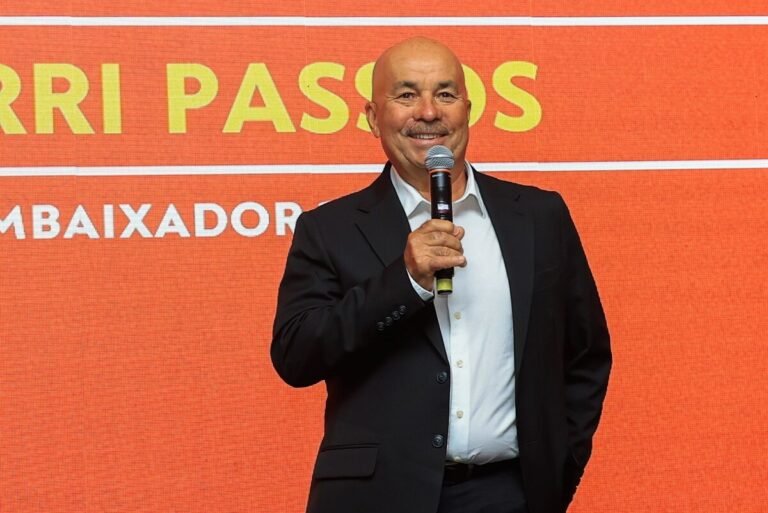 Larri Passos Detalha Conversa com Bia Haddad Maia Antes de Definição de Novo Treinador