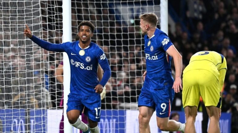 Chelsea Supera Tottenham em Clássico e Acende Alerta de Rebaixamento para os Spurs na Premier League