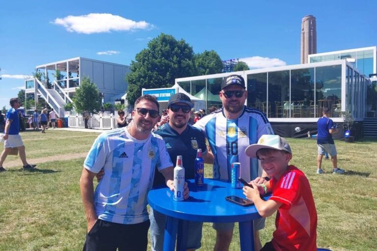 Invasão Argentina em Kansas City para Messi: Fãs Celebram o Ídolo em uma ‘Despedida’ Marcante na Capital do Soccer