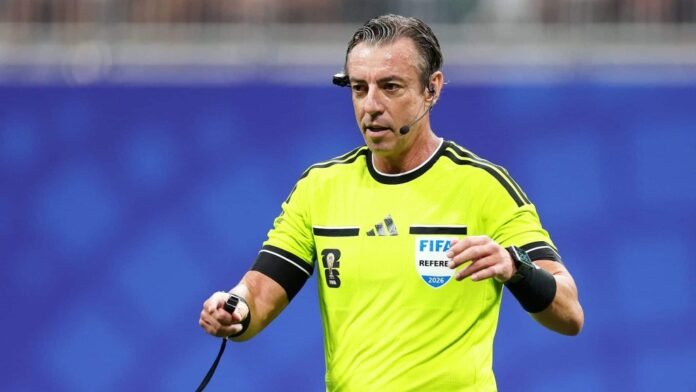 Raphael Claus Comanda Duelo Decisivo na Copa do Mundo 2026: EUA x Bósnia pela Fase de Mata-Mata