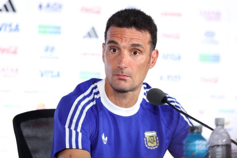 Scaloni Pede Foco no Futebol: Argentina x Inglaterra na Semifinal da Copa de 2026