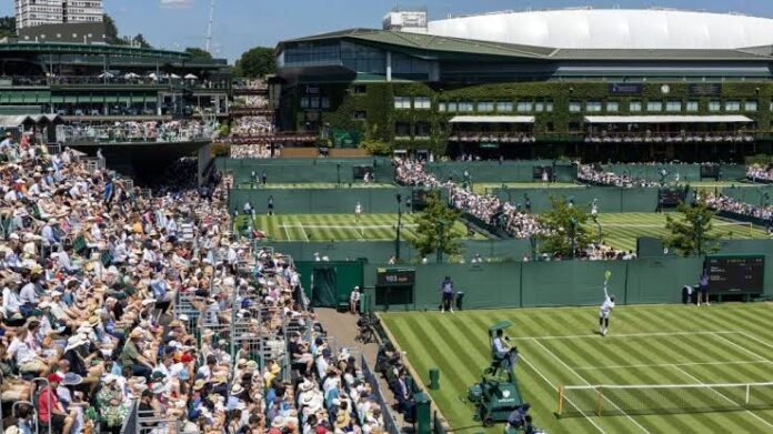 Wimbledon: Favoritas Caem Precocemente