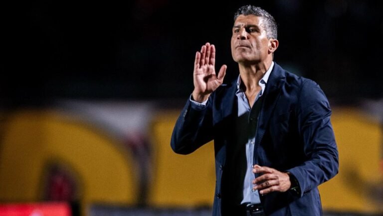 Vasco: Desfalques de última hora contra o Mirassol
