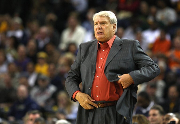 Don Nelson, ícone da NBA, morre aos 86 anos