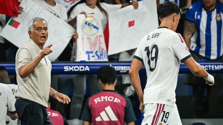 Real Madrid: Mourinho estreia em casa contra Real Sociedad